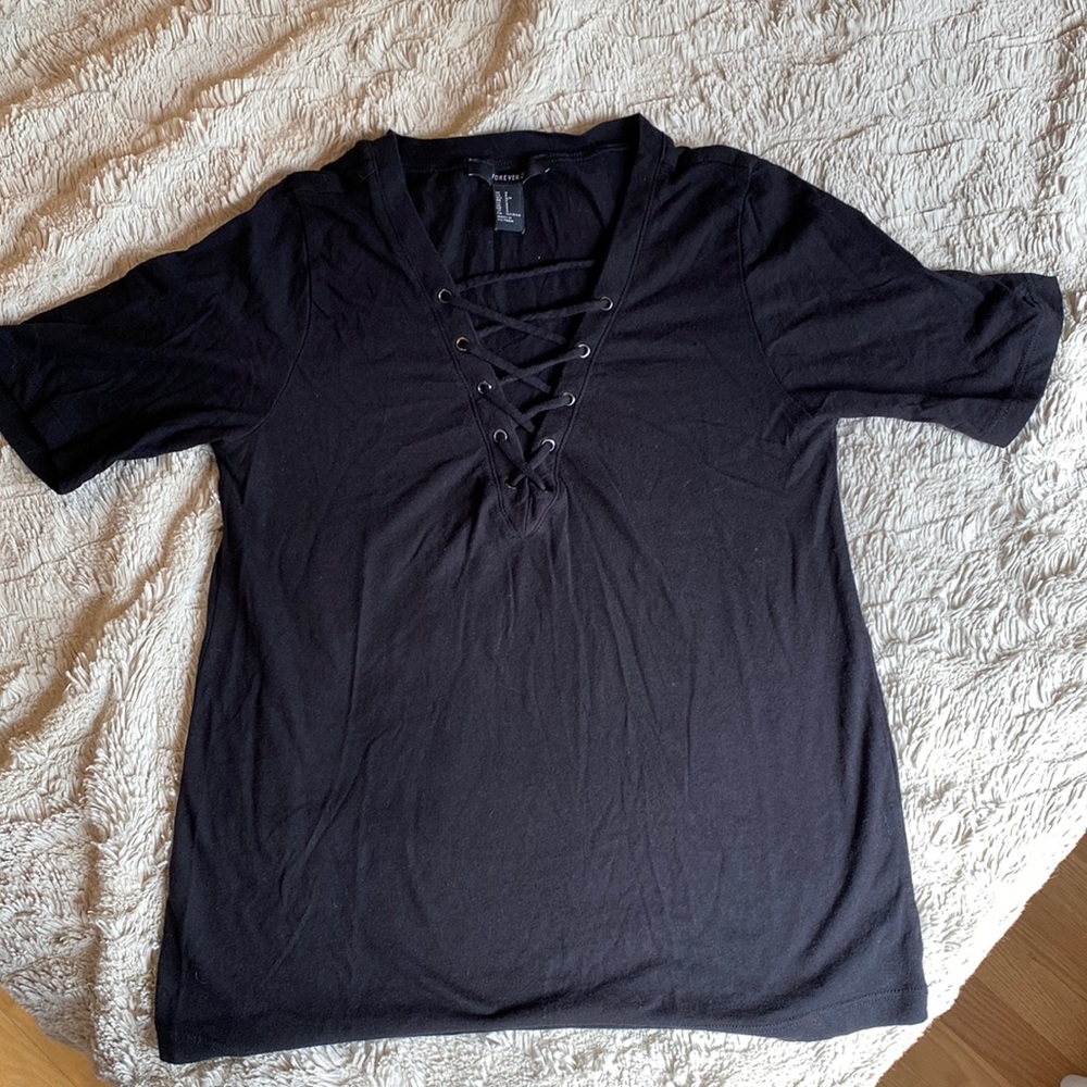 Cute black tee (size small)